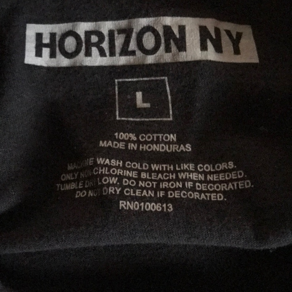T-shirt - Picture 3 of 3